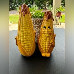 Vintage Ceramic Corn on the Cob Salt & Pepper Ceramic Anthropomorphic Japan